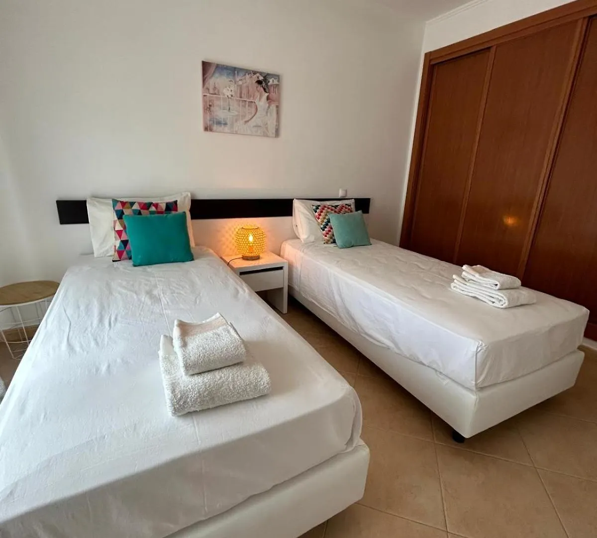 Apartment Central, Bem Equipado E Confortavel A Passos Da Praia Da Luz
