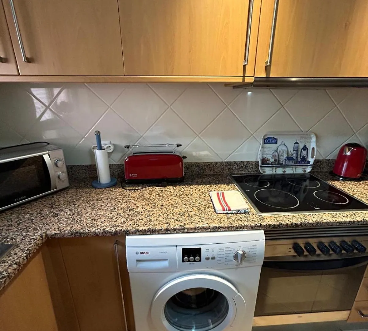 Apartment Central, Bem Equipado E Confortavel A Passos Da Praia Da Luz